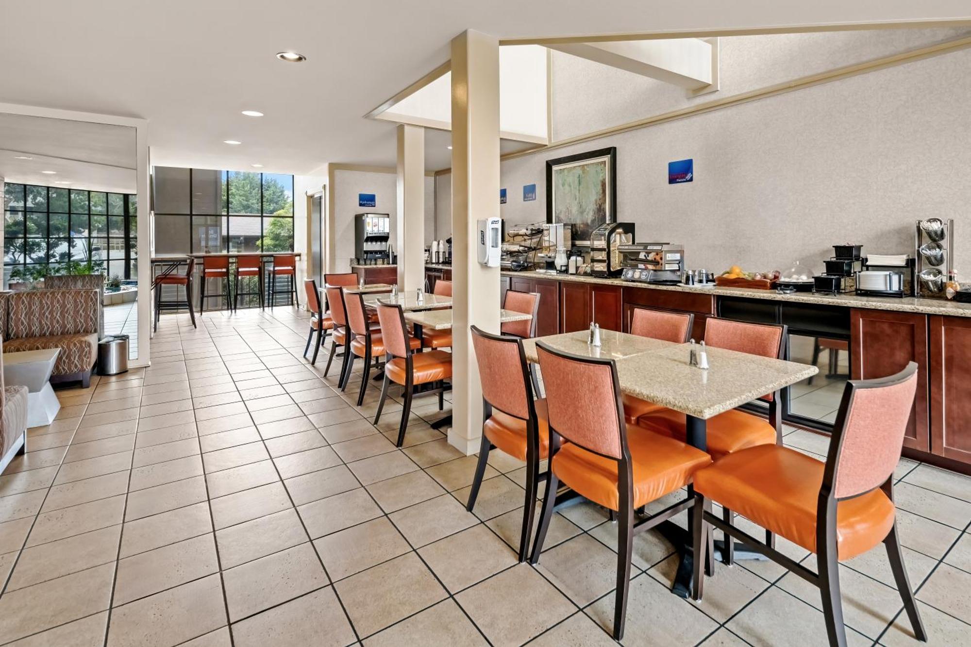 Best Western De Anza Inn Monterey Exteriör bild
